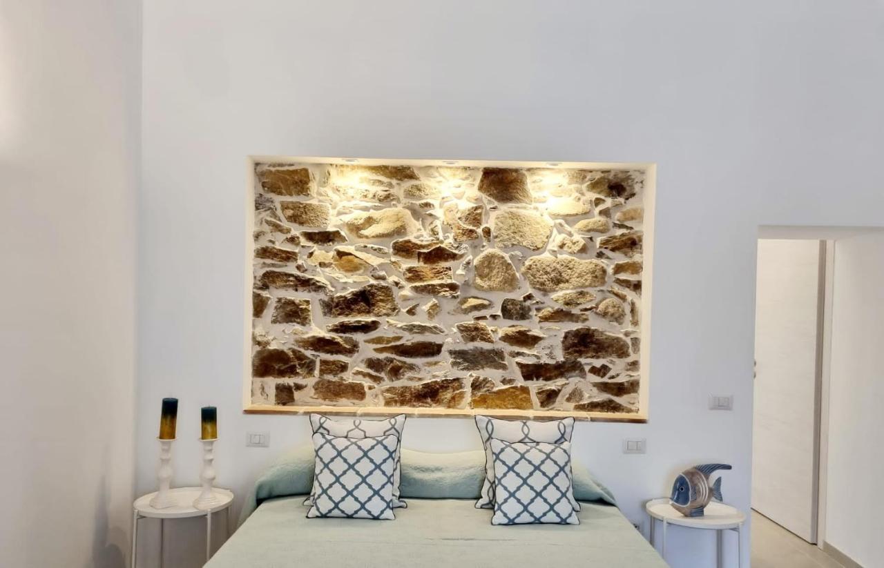 דירות Stazzo San Teodoro La Quercia Piscina Condivisa מראה חיצוני תמונה